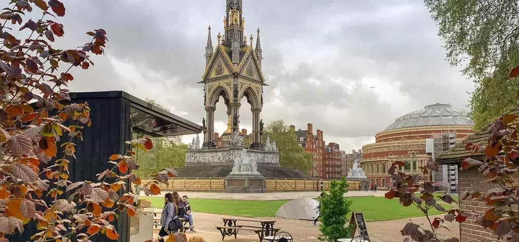 Albert Memorial Kiosk in Kensington Gardens