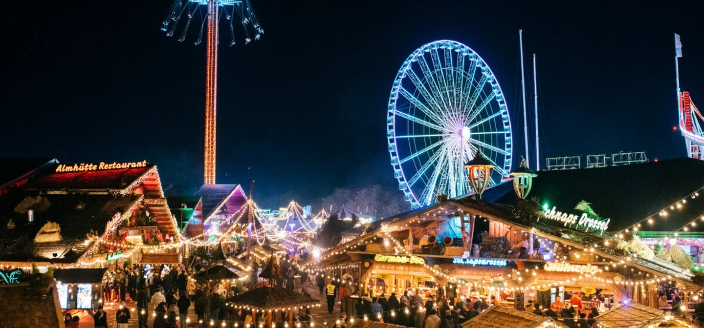 Hyde Park Winter Wonderland at night