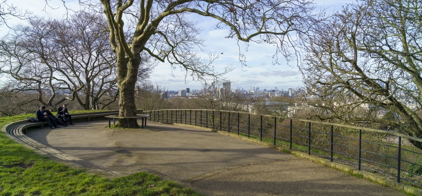 A photo of the seating area at One Tree Hill