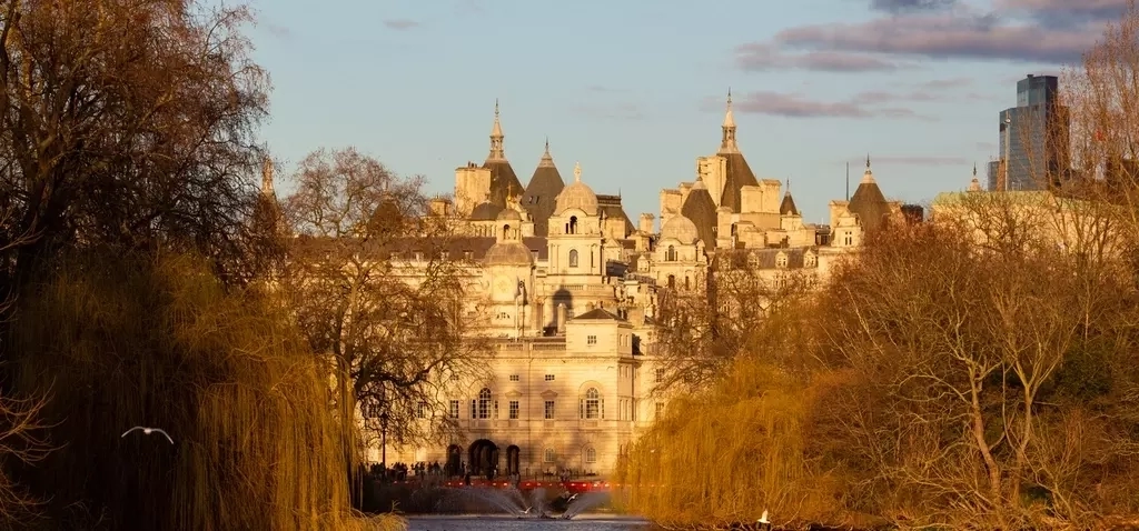 St James's lake view towards Horse Guards Parade