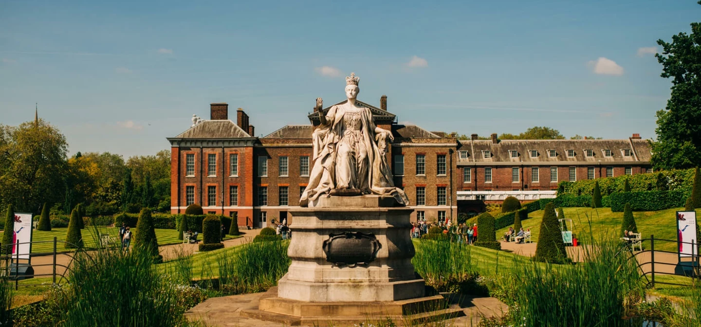 Kensington Palace in spring