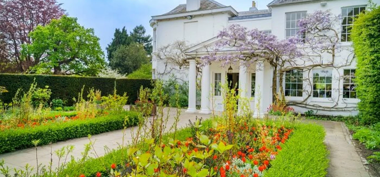 Pembroke Lodge in spring