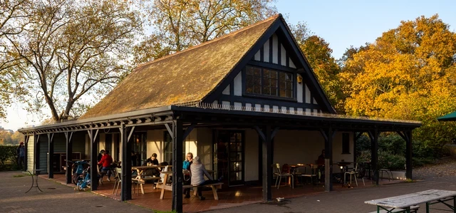 The Broad Walk Café