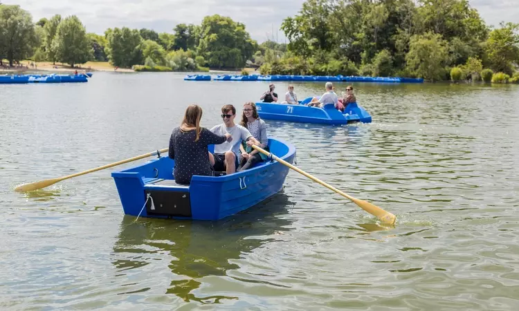 Boating in the Serpentine lake in Hyde Park