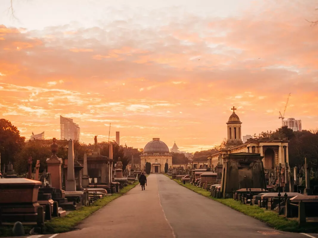 Sunrise at Brompton Cemetery