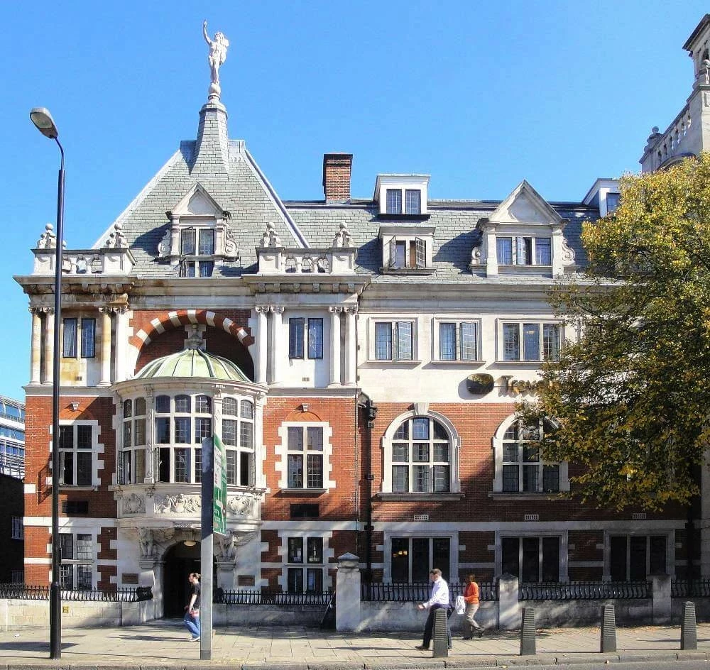 Young’s figure of Mercury on the Grade II listed Willing House