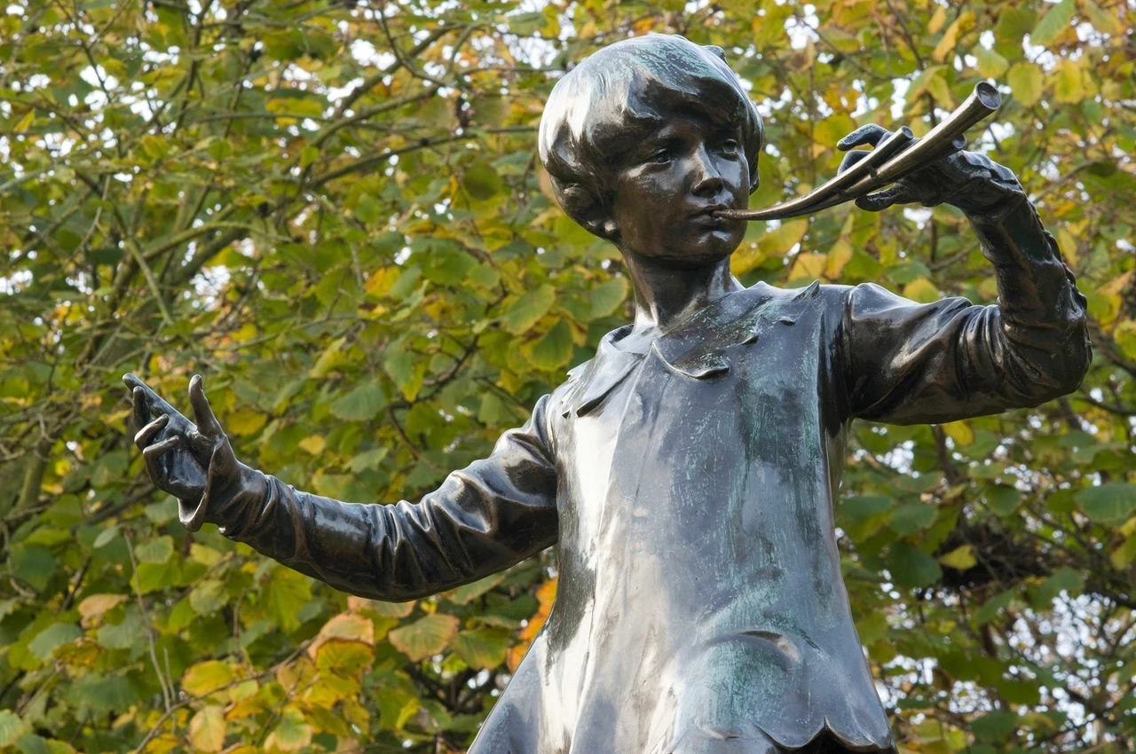 Peter Pan statue, Kensington Gardens