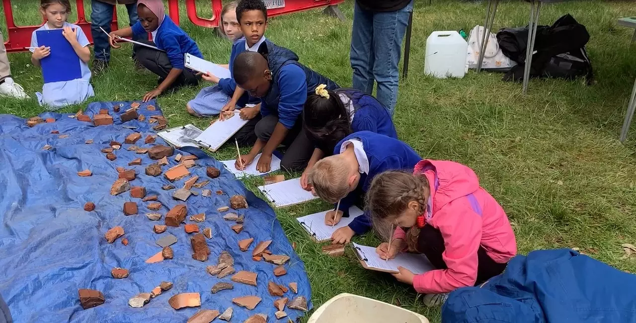 Year 3 children from Horn Park Primary School